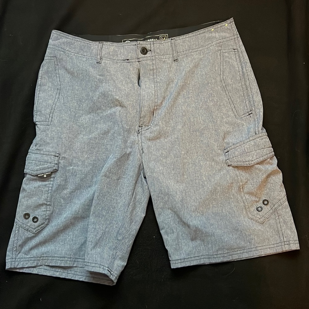 Never worn. Ocean current shorts. Size 34.